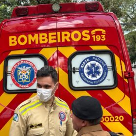 Assaltante rouba celular de mulher após saída de missa na catedral de Maringá Foto 1 Fotos de Assaltante rouba celular de mulher após saída de missa na catedral de Maringá
