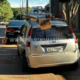 Fotos de Câmera registra colisão seguida de capotamento em Maringá