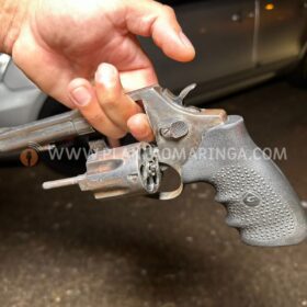 Fotos de Forças de segurança de Sarandi apreende arma de fogo em festa clandestina 
