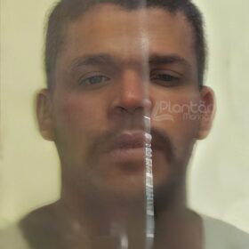 Homem é intubado após ser esfaqueado na Praça Souza Naves, em Maringá Foto 1 Fotos de Homem é intubado após ser esfaqueado na Praça Souza Naves, em Maringá