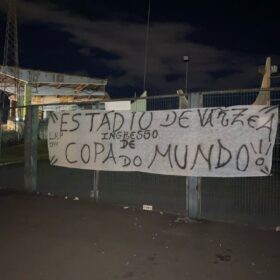 Fotos de Torcida do Corinthians em Maringá protesta contra valores dos Ingressos para jogo da Copa do Brasil