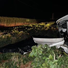 Fotos de Três pessoas morrem em grave acidente na noite desta quarta-feira