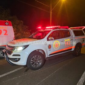 Fotos de Colisão entre motocicletas deixa duas pessoas gravemente feridas em Maringá