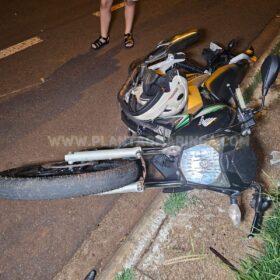 Fotos de Colisão entre motocicletas deixa duas pessoas gravemente feridas em Maringá