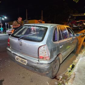 Fotos de Homem é executado com 25 tiros dentro de carro em Sarandi 