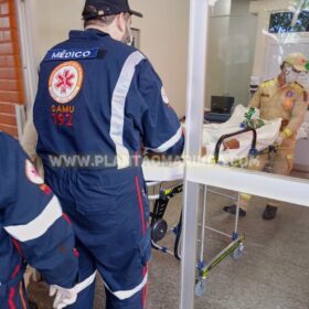 Fotos de Rapaz é intubado após ter faca cravada no pescoço em Maringá 