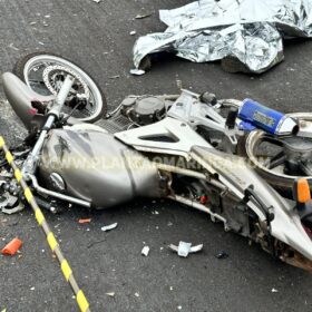 Fotos de Moça de 21 anos morre em acidente de trânsito a caminho do trabalho