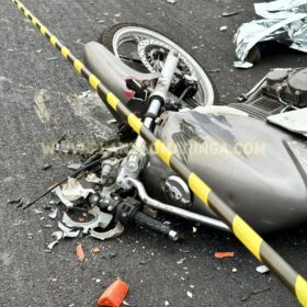 Fotos de Moça de 21 anos morre em acidente de trânsito a caminho do trabalho