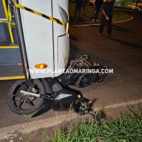 Fotos de Moça é socorrida em estado gravíssimo após ter moto arrastada por ônibus em Maringá