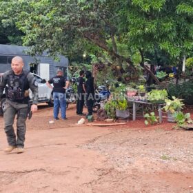 Fotos de Polícia Civil cumpre mandados em operação contra grupo de Nego Fi, em Sarandi