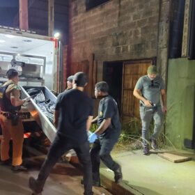 Fotos de Homem é morto após ser brutalmente agredido a pedradas, em Mandaguaçu