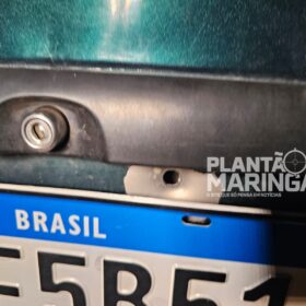Fotos de Câmera registra criminosos atirando contra jovem em Sarandi; o rapaz foi atingido no lugar do irmão