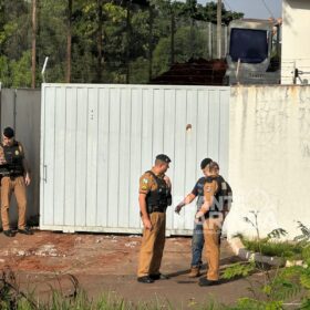 Trabalhador de 24 anos morre e o outro é intubado após soterramento em Maringá Foto 1 Fotos de Trabalhador de 24 anos morre e o outro é intubado após soterramento em Maringá