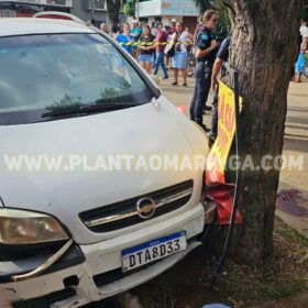 Fotos de Vídeo: motorista perde controle e atropela mulheres na calçada em Sarandi