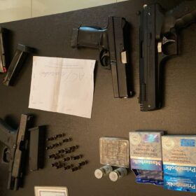 Gaeco de Maringá cumpre 16 mandados em operação contra lavagem de dinheiro a partir de comércio de produtos eletrônicos pela internet Foto 1 Fotos de Gaeco de Maringá cumpre 16 mandados em operação contra lavagem de dinheiro a partir de comércio de produtos eletrônicos pela internet
