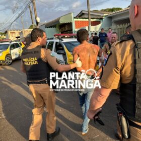 Fotos de Homem é amarrado e preso após atirar contra jovens em bar de Sarandi 