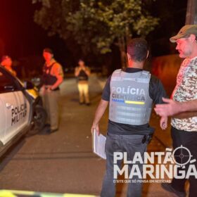 Fotos de Irmãos são executados a tiros após discussão em bar