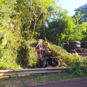 Fotos de Morre segunda vítima de acidente com caminhão betoneira em Maringá