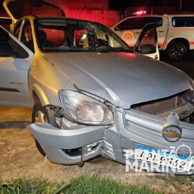 Fotos de Motorista na contramão fica ferido após bater carro contra poste em Maringá