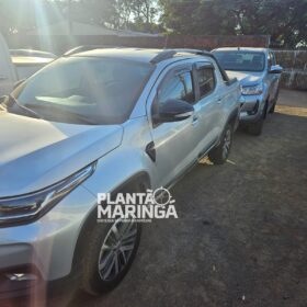 Policiais do Pelotão de Choque apreendem caminhão-cegonha com oito veículos roubados em Maringá Foto 1 Fotos de Policiais do Pelotão de Choque apreendem caminhão-cegonha com oito veículos roubados em Maringá