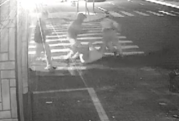 Fotos de Homem é espancado e roubado no centro de Maringá