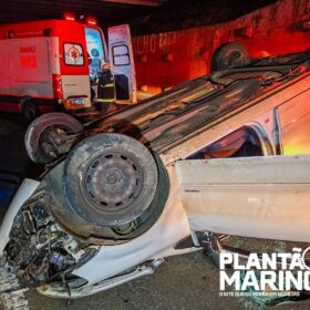 Homem é socorrido após capotamento de veículo no Contorno Norte em Maringá Foto 1 Fotos de Homem é socorrido após capotamento de veículo no Contorno Norte em Maringá