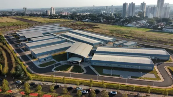 Hospital da Criança de Maringá tem 98 cargos de trabalho disponíveis; veja a lista Foto 1 Fotos de Hospital da Criança de Maringá tem 98 cargos de trabalho disponíveis; veja a lista