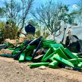 Fotos de Vídeo mostra traficante morrendo após sofrer acidente durante perseguição na PR-323