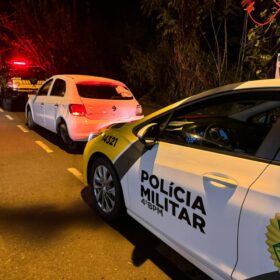 Câmera registra acidente seguido de capotamento em Maringá  Foto 4 Fotos de Câmera registra acidente seguido de capotamento em Maringá