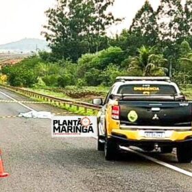 Jovem morre após ser ejetado de carro em capotamento na PR-323 Foto 1 Fotos de Jovem morre após ser ejetado de carro em capotamento na PR-323