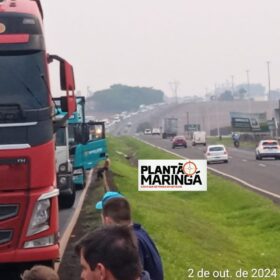 Fotos de Fio de alta tensão cai no temporal e interdita parte da rodovia PR-317 entre Maringá e Floresta