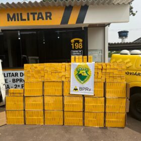 Fotos de PRE de Maringá apreende carga milionária de celulares contrabandeados na PR-082