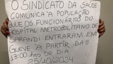Fotos de Trabalhadores do Hospital Metropolitano de Sarandi anunciam greve a partir do dia 25 de outubro