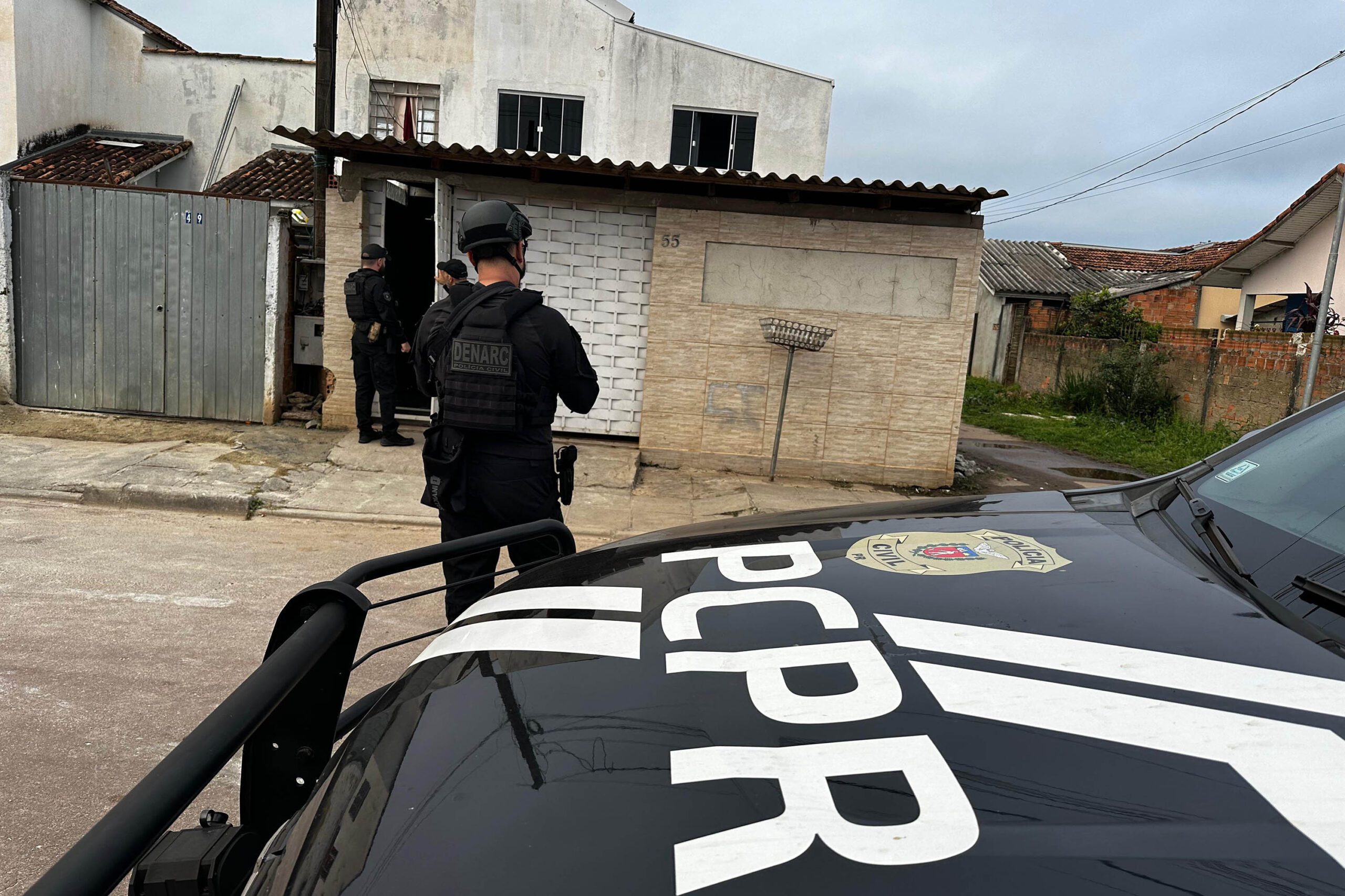 Fotos de Megaoperação policial cumpre 137 mandados contra o tráfico