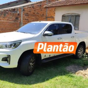 Polícia Militar de Sarandi recupera caminhonete de luxo furtada em Maringá Foto 1 Fotos de Polícia Militar de Sarandi recupera caminhonete de luxo furtada em Maringá