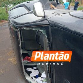 Caminhonete capota duas vezes depois de batida em Mandaguaçu Foto 2 Fotos de Caminhonete capota duas vezes depois de batida em Mandaguaçu