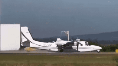 Fotos de Avião de empresário de Maringá faz pouso forçado de barriga no Aeroporto de Sorocaba e não há feridos