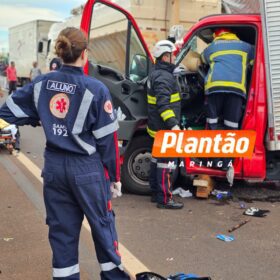 Fotos de Engavetamento na BR-376 deixa motorista preso nas ferragens em Sarandi