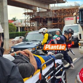 Fotos de Engavetamento na BR-376 deixa motorista preso nas ferragens em Sarandi