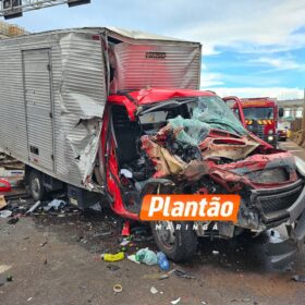 Fotos de Engavetamento na BR-376 deixa motorista preso nas ferragens em Sarandi