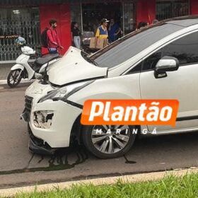 Motorista avança sinal vermelho e colide com motociclista em Maringá Foto 1 Fotos de Motorista avança sinal vermelho e colide com motociclista em Maringá