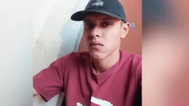 Fotos de Ossada humana encontrada com perfuração de disparo de arma de fogo é de jovem que estava desaparecido, diz IML