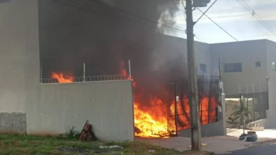 Fotos de Em uma hora, dois incêndios são registrados em regiões próximas em Maringá; veja vídeos