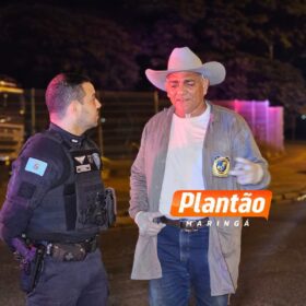 Fotos de Garupa morre e piloto fica em estado grave após moto bater em meio-fio e alambrado em Maringá 