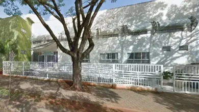 Fotos de Homem é flagrado com facão em frente à escola em Maringá; Guarda Civil reforçou patrulhamento na região
