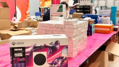 Fotos de iPhones, XBox, fones de ouvido... o que encontrar no bazar de produtos doados pela Receita Federal em Maringá