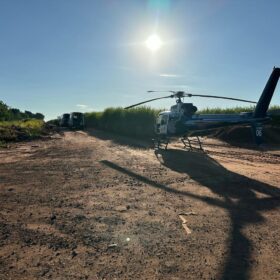 Menina de 13 anos morre após capotamento na BR-317 Foto 1 Fotos de Menina de 13 anos morre após capotamento na BR-317