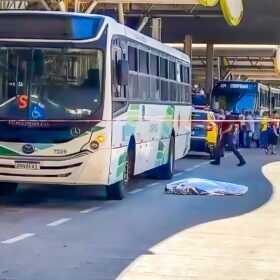 Fotos de Mulher morre no interior do Terminal Intermodal de Maringá; com vídeo