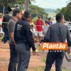 Frentista é executado a tiros em cima de moto em Sarandi Foto 3 Fotos de Frentista é executado a tiros em cima de moto em Sarandi