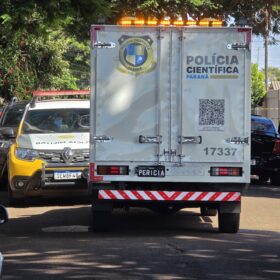 Fotos de Jovem é executado durante a madrugada a tiros dentro de casa
